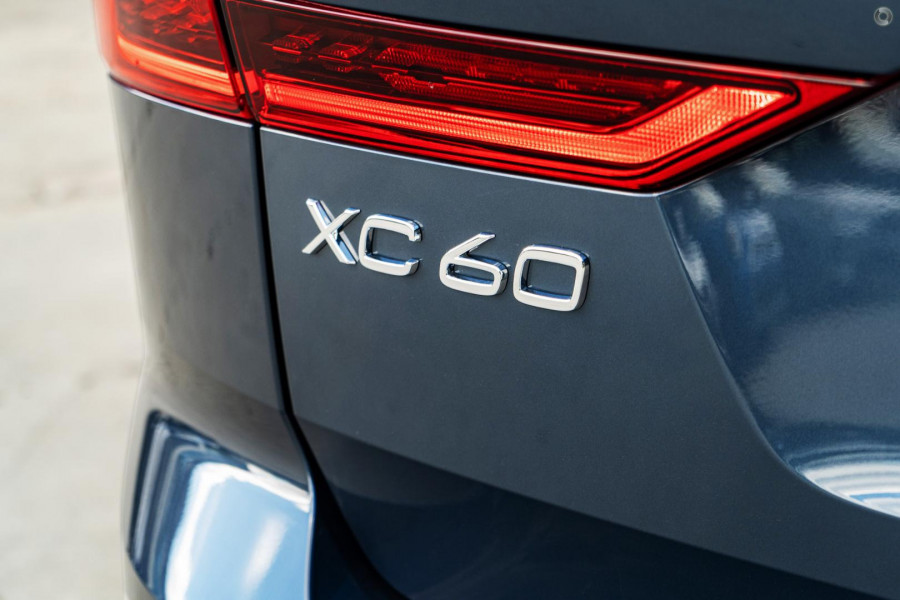 2026 Volvo XC60 UZ Plus B5 Bright SUV Image 12