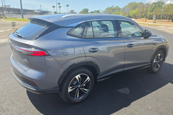 2025 MG HS AS33H Excite Hybrid+ SUV Image 16