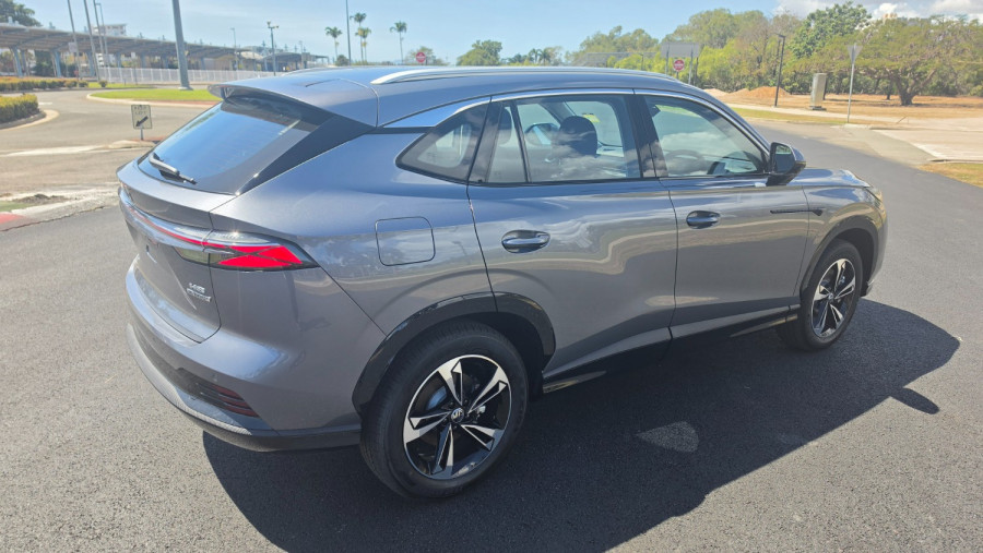 2025 MG HS AS33H Excite Hybrid+ SUV Image 16