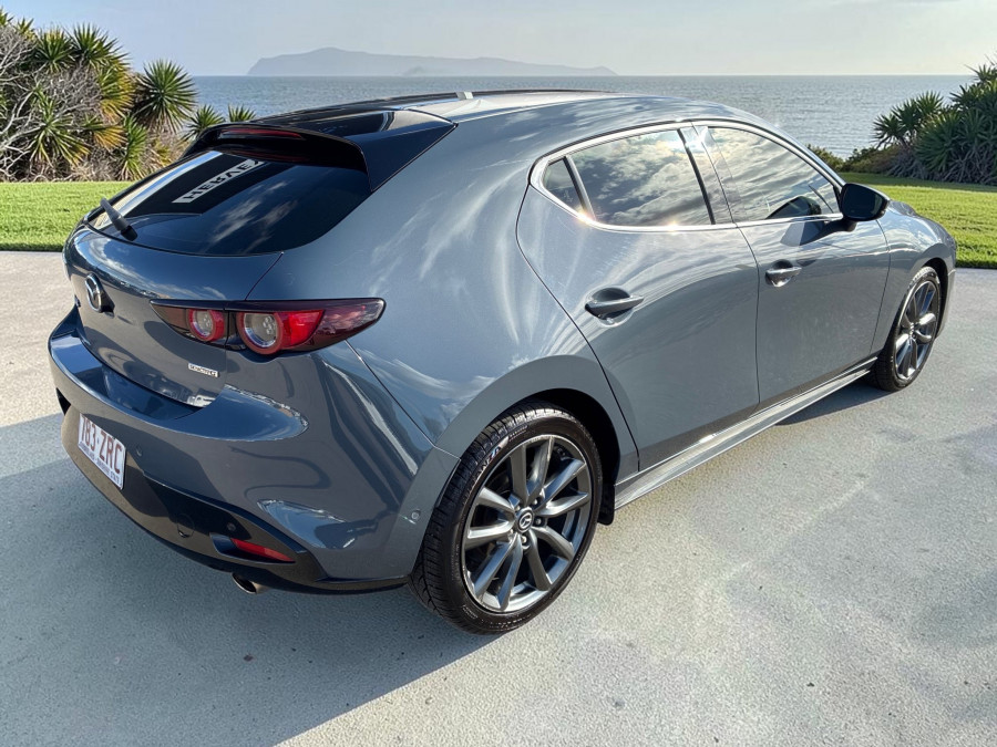 2019 Mazda 3 BP Series G20 Touring Hatch Image 3