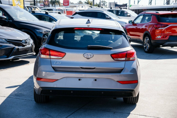 2022 Hyundai i30 PD.V4 Active Hatch Image 3