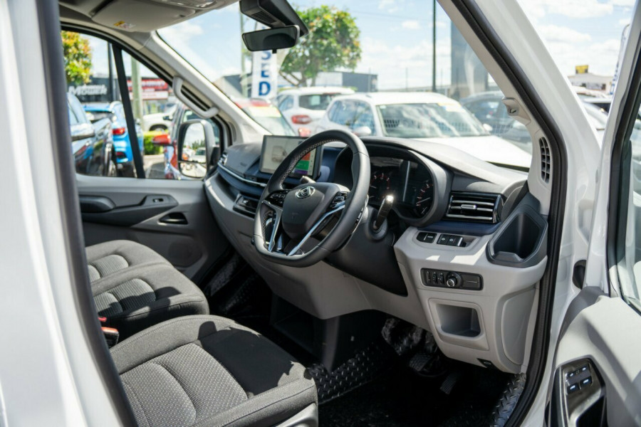 2026 MY24 LDV Deliver 9 MY24 MWB Mid Roof Van Image 18