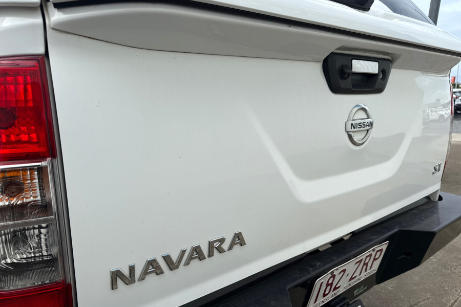 2020 Nissan Navara D23 Series 4 ST King Cab Pickup Image 10