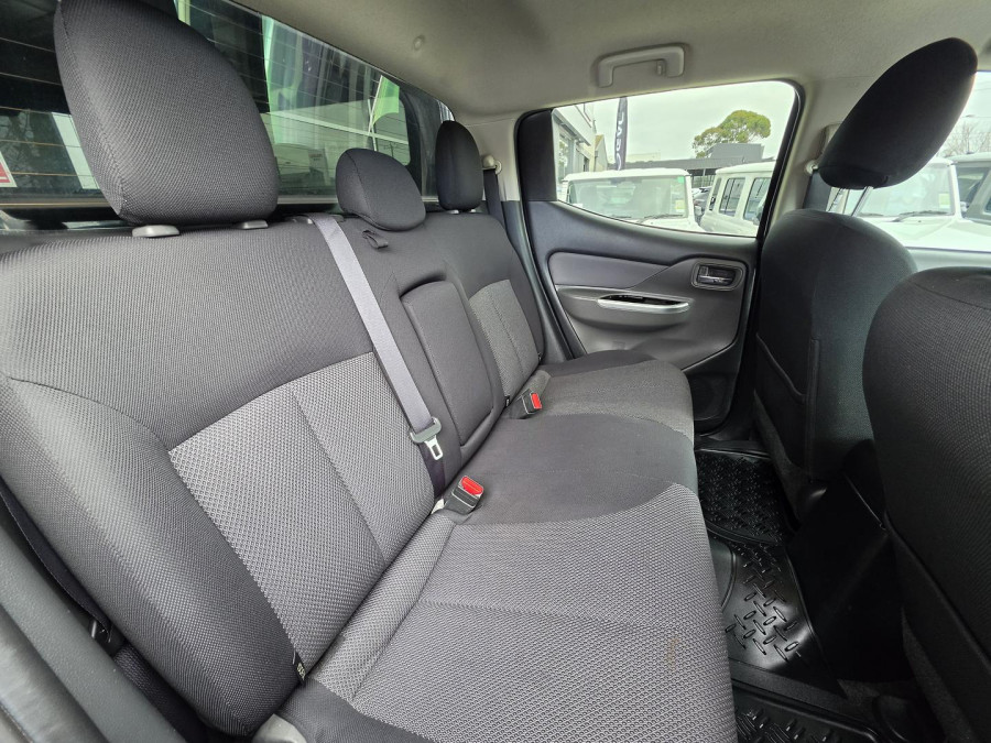 2017 Mitsubishi Triton MQ GLS Ute Image 12