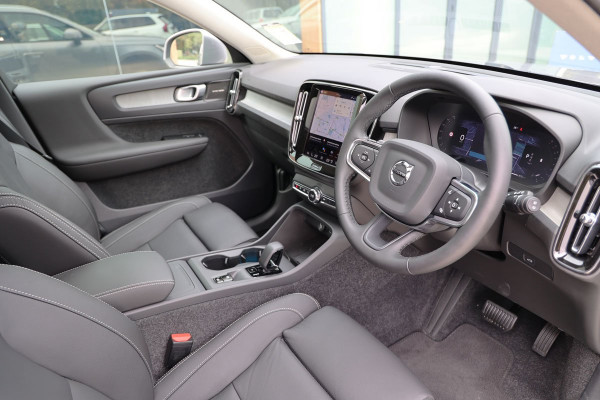 2025 MY26 Volvo XC40 XZ Plus B4 SUV Image 7