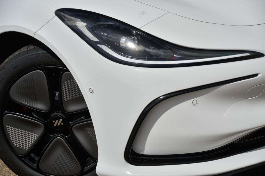 2026 MG IM5 P12L Premium Hatch Image 5