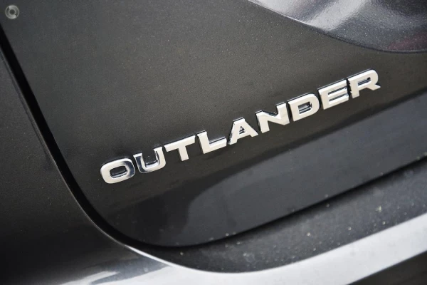 2025 Mitsubishi Outlander ZM Aspire SUV Image 15