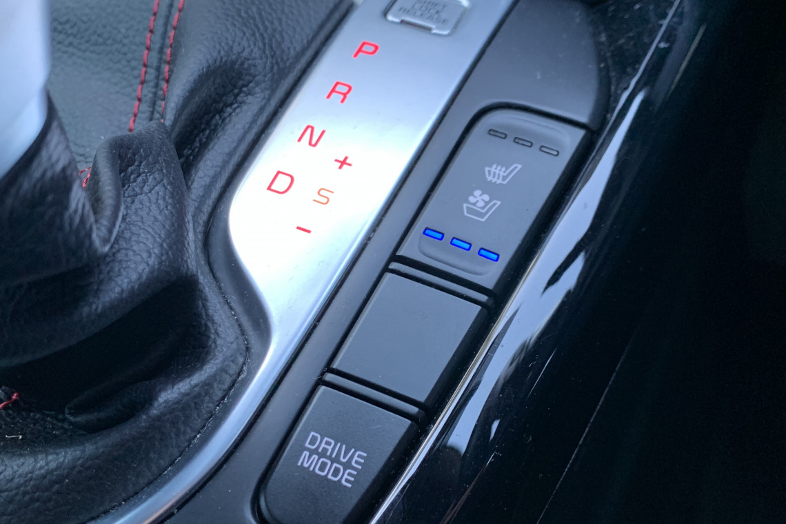 2020 Kia Cerato BD GT Hatch Image 9