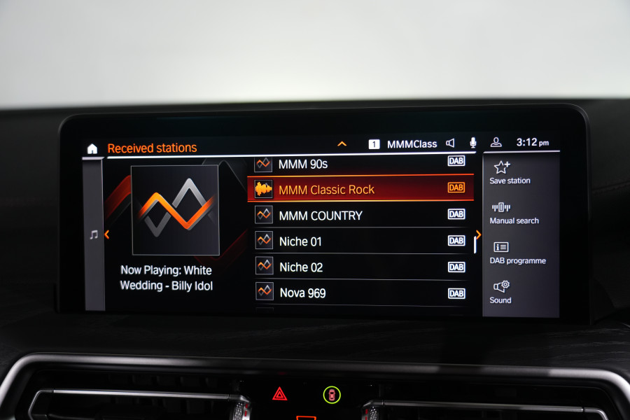 2022 BMW X4 M40i SUV Image 25