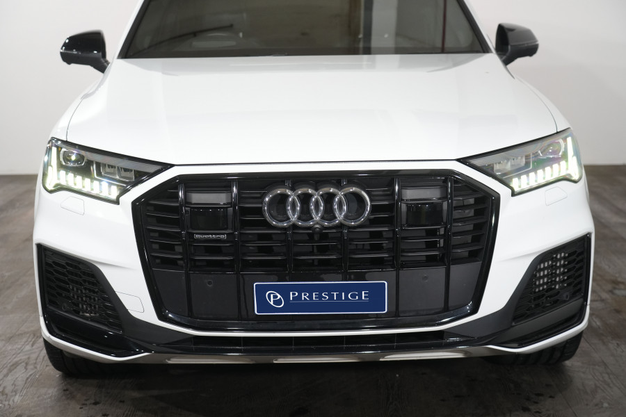 2021 Audi Q7 4M 55 TFSI S line SUV Image 3