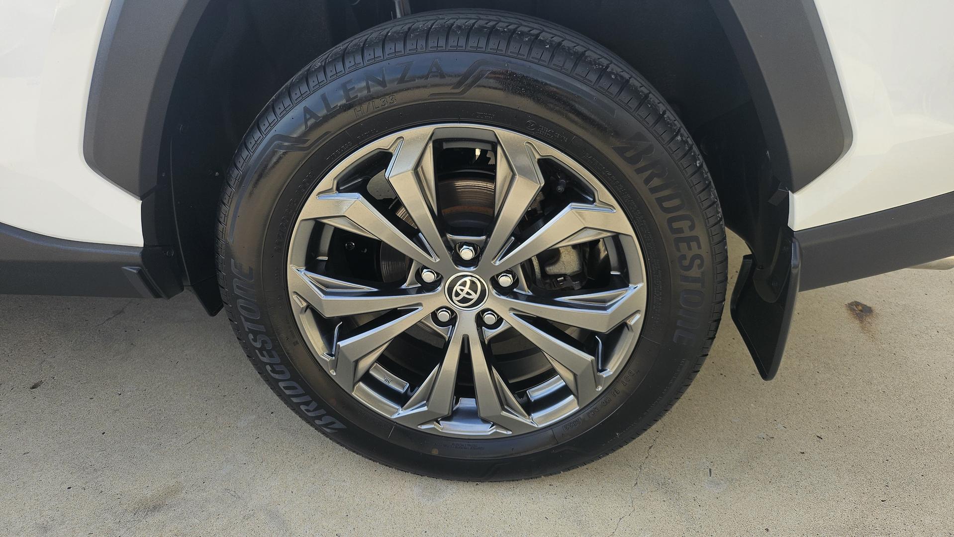 2022 Toyota RAV4 AXAH52R GXL SUV Image 28