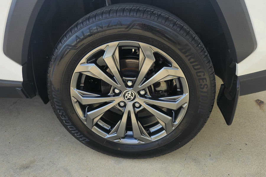 2022 Toyota RAV4 AXAH52R GXL SUV Image 28