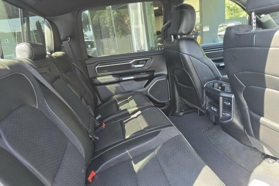 2023 MY24 Ram 1500 DT Laramie Ute Image 9