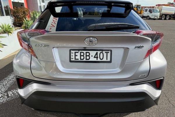 2019 Toyota C-HR NGX50R Koba SUV Image 7