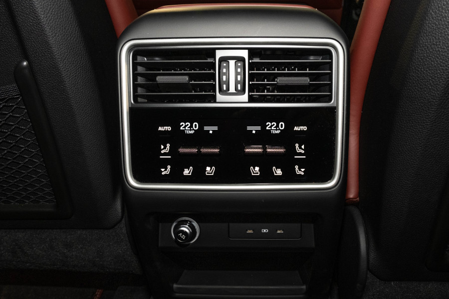 2024 MY25 Porsche Cayenne Turbo E-Hybrid SUV