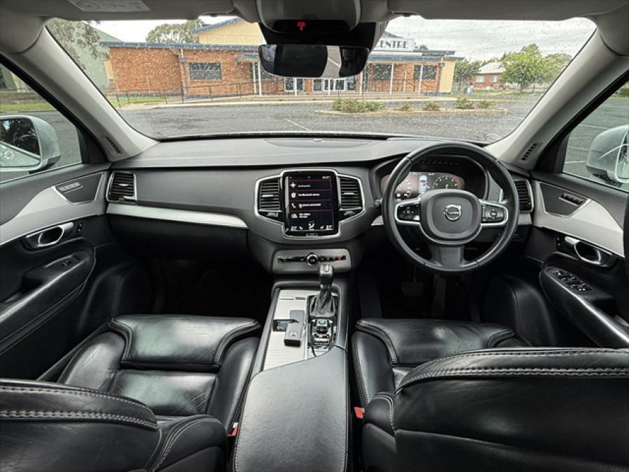 2017 MY18 Volvo XC90 L Series T6 Inscription SUV Image 12
