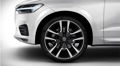 Complete wheels, 22&quot; 5-Double Spoke Matt Black Diamond Cut - C008