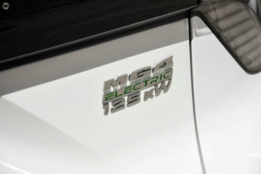 2024 MG MG4 MEH32 Excite 51 Hatch Image 11