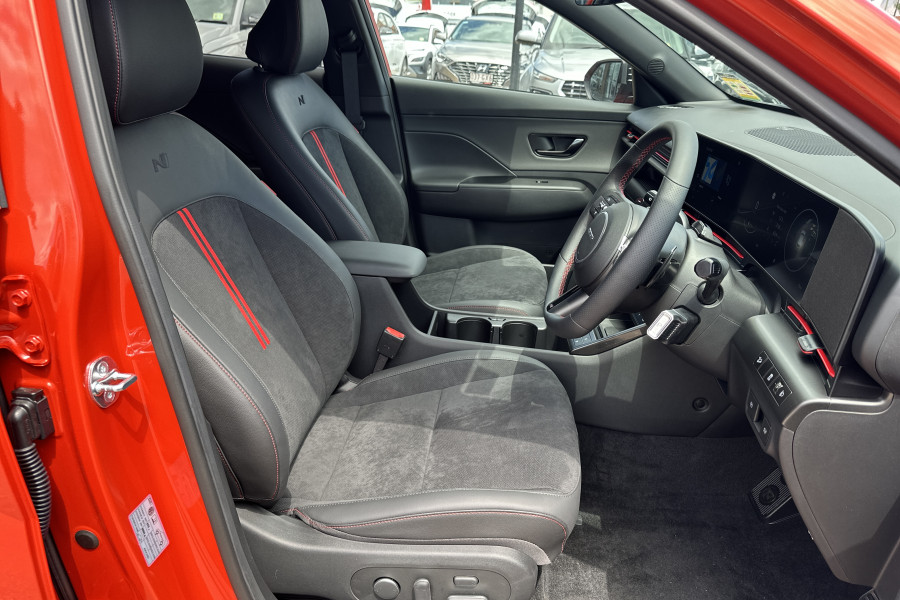 2025 Hyundai KONA SX2.V2 Hybrid Premium N Line SUV Image 8