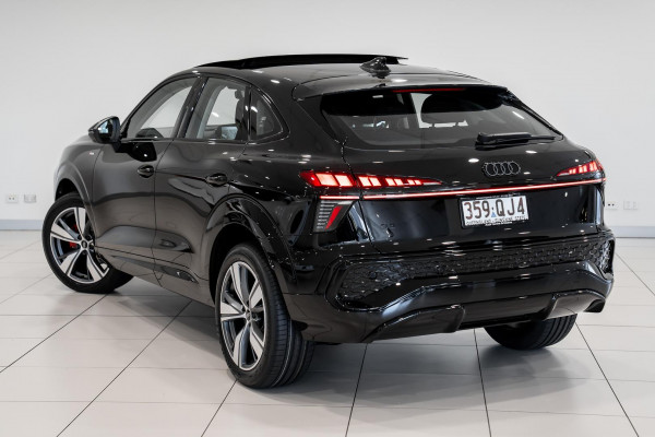 2026 Audi Q3 TFSI Sport SUV image 2