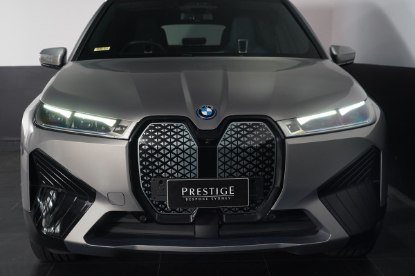 2022 BMW Ix M60 SUV Image 16
