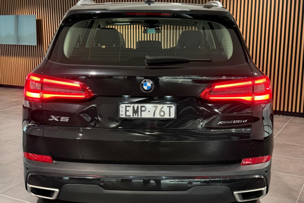 2020 BMW X5 G05 xDrive25d SUV Image 4