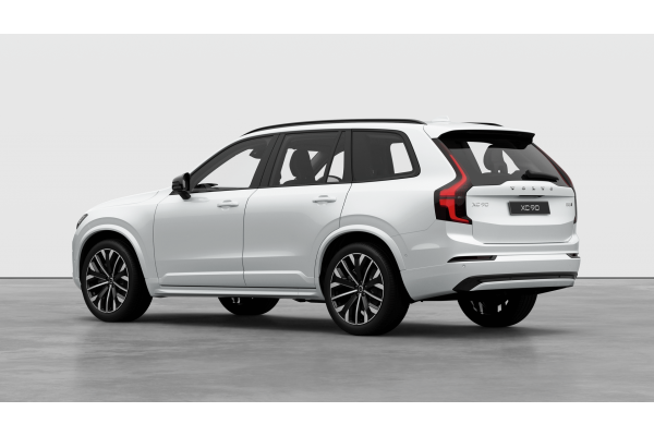 2026 Volvo XC90 L Series Ultra B5 Dark SUV Image 3