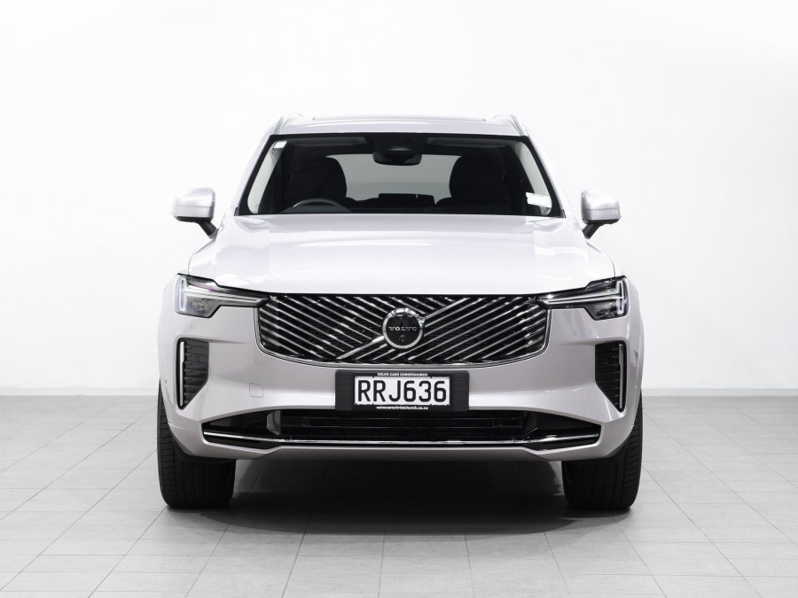 2026 Volvo XC90 L Series B5 AWD Plus SUV Image 2