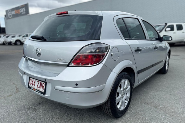 2008 Holden Astra AH CD Hatch Image 8