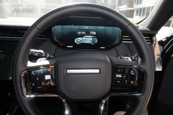 2025 Land Rover Range Rover Sport L461 PHEV P460e Dynamic HSE SUV image 11