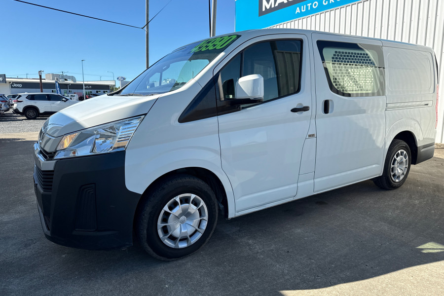 2021 Toyota HiAce GRH300R  Van Image 8