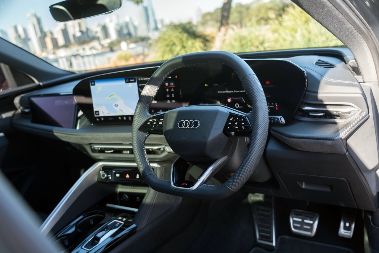 2025 Audi SQ5 GU  SUV Image 8