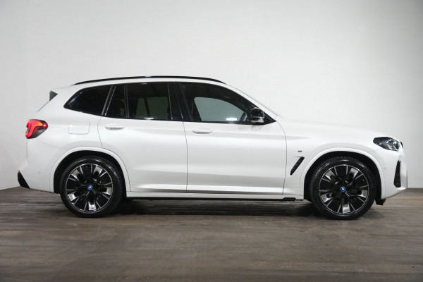 2023 BMW iX3 M Sport SUV Image 4
