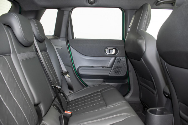 2026 MINI Cooper F65 C Favoured Hatch image 10
