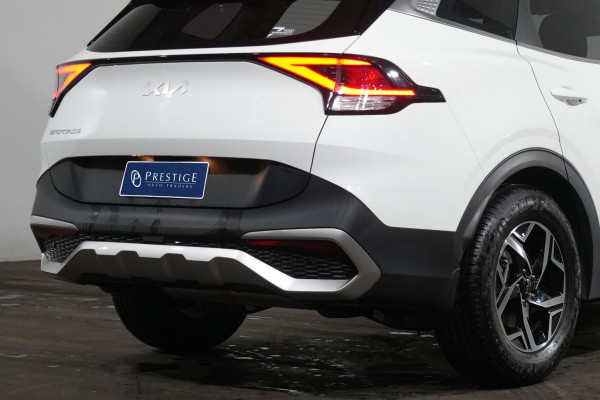 2022 Kia Sportage S SUV Image 8