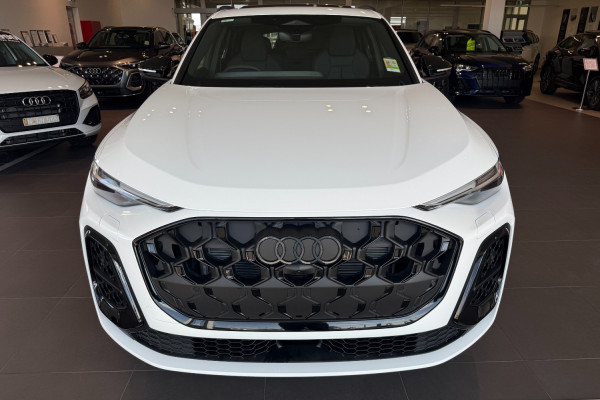 2025 Audi Q5 FY TDI Sport SUV Image 4