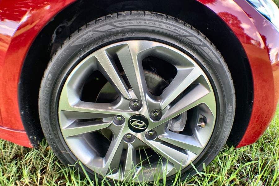 2017 Hyundai Elantra AD Elite Sedan