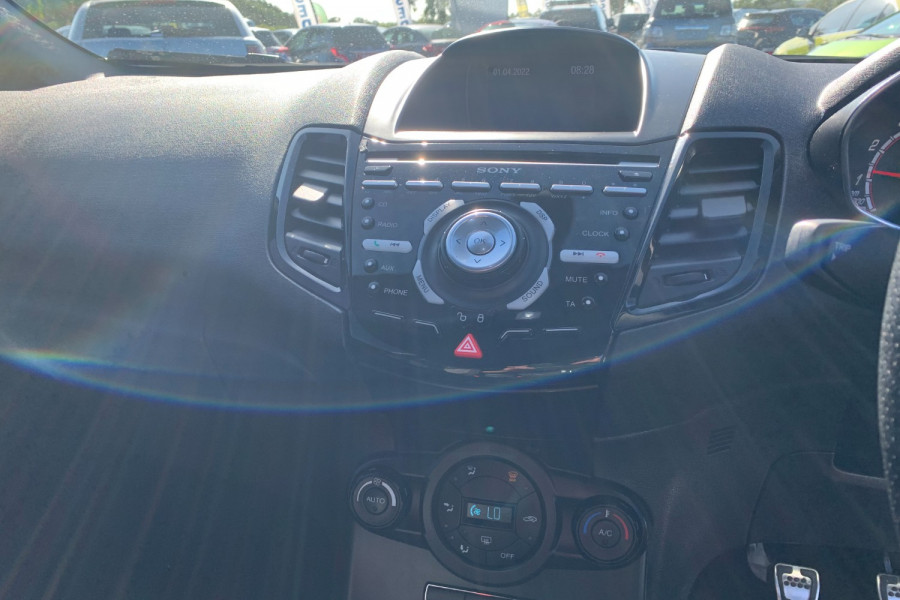 2015 Ford Fiesta WZ ST Hatch Image 8