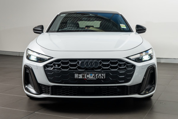 2025 Audi A5 B10 e-hybrid S-Line Sedan image 4