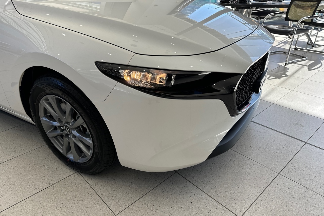 2024 Mazda 3 BP Series G20 Pure Vision Technology Hatch Image 10