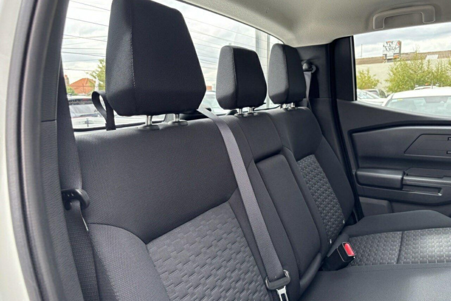 2025 Mitsubishi Triton MV  GLX Cab Chassis Image 13
