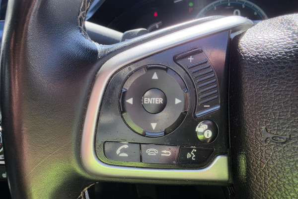 2016 Honda Civic 10th Gen VTi-LX Sedan Image 21