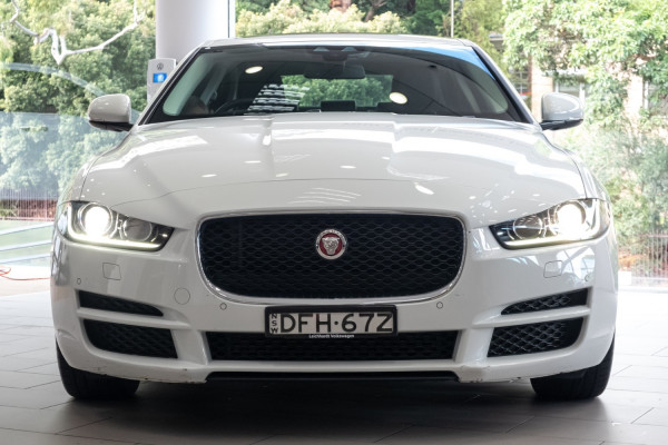 2015 MY16 Jaguar XE X760 Prestige Saloon