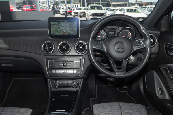 2019 MY10 Mercedes-Benz GLA-Class X156 GLA180 SUV Image 7