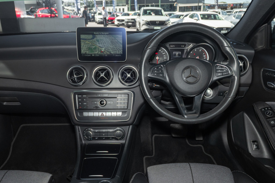 2019 MY10 Mercedes-Benz GLA-Class X156 GLA180 SUV Image 7