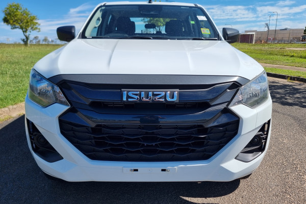 2026 Isuzu D-MAX RG SX 4x2 Crew Cab Chassis Cab Chassis Image 8