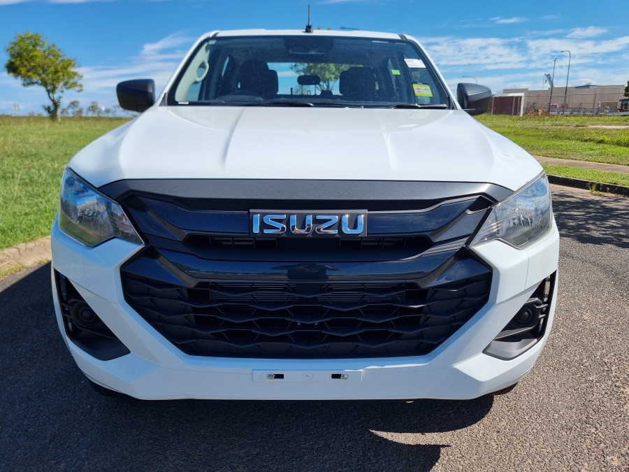 2026 Isuzu D-MAX RG SX 4x2 Crew Cab Chassis Cab Chassis Image 8