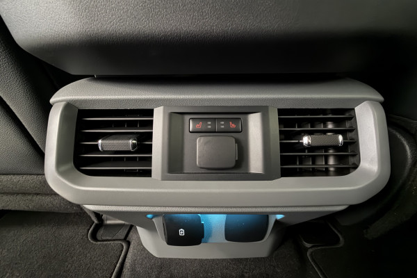 2024 Ford F-150  Lariat Dual Cab Image 15