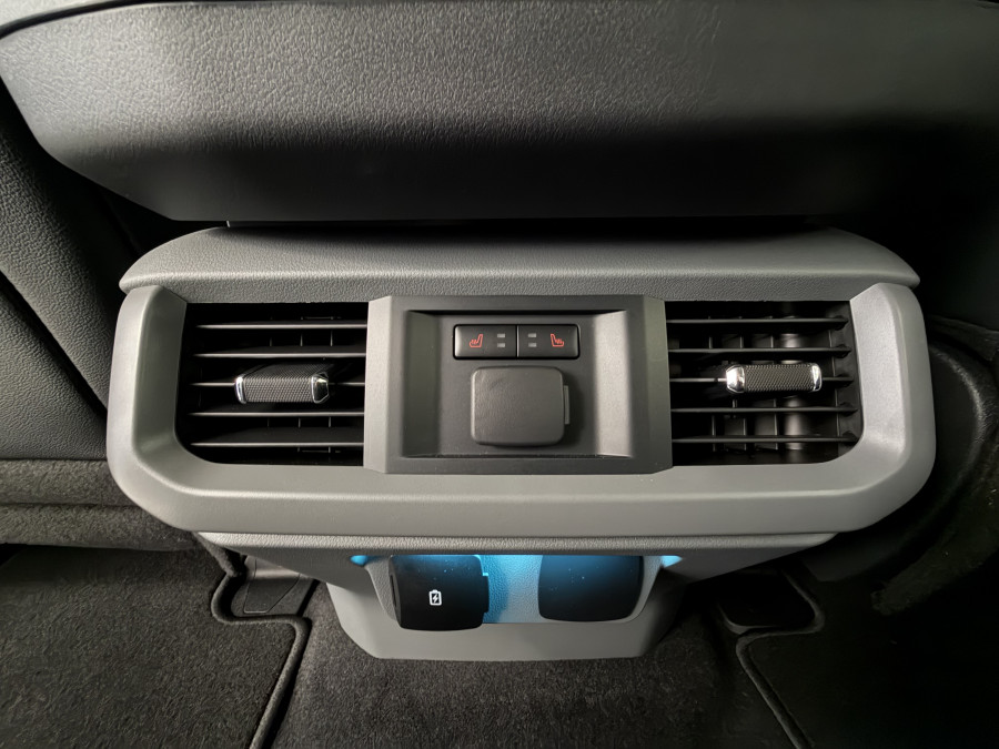 2024 Ford F-150  Lariat Dual Cab Image 15