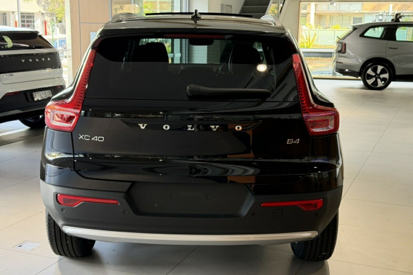 2025 MY26 Volvo XC40 XZ Plus B4 SUV Image 11